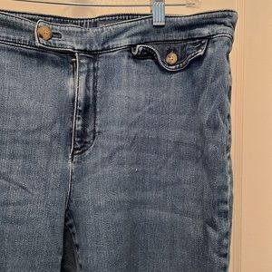 JJILL straight leg crops